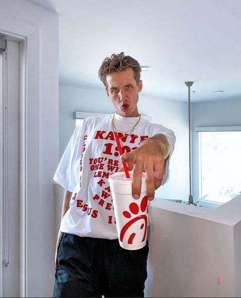 women designer t-shirt 20s new hip hop streetwear popular cool men women tee shirts black red color gl2004291, White
women designer t-shirt 20s new hip hop streetwear popular cool men women tee shirts black red color gl2004291, White