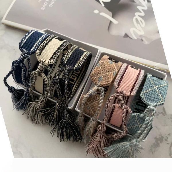 luxury designer jewelry women men bracelets fashion braided tassel bracelet 34 style embroidered lovers bracelet designer, Golden;silver
luxury designer jewelry women men bracelets fashion braided tassel bracelet 34 style embroidered lovers bracelet designer, Golden;silver
