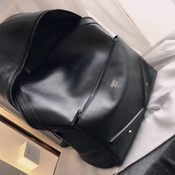 2020 luxury backpack men boys outdoor shoulder bags classic ff student brand backpack big capacity travel packs school packs b102626k
2020 luxury backpack men boys outdoor shoulder bags classic ff student brand backpack big capacity travel packs school packs b102626k