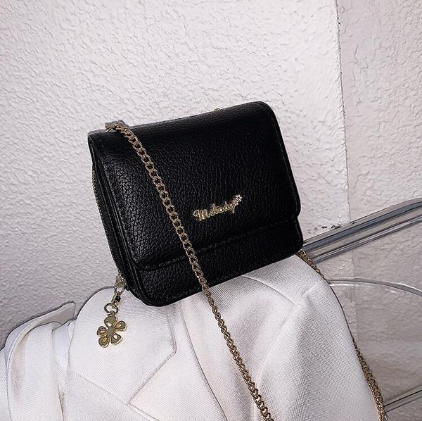 wholesale women handbag fashion multifunctional short wallet multi-card leather chain bags simple atmosphere slung leathers card handbags, Red;black
wholesale women handbag fashion multifunctional short wallet multi-card leather chain bags simple atmosphere slung leathers card handbags, Red;black