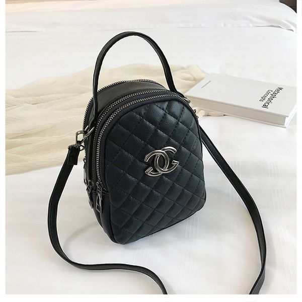 luxury handbags women bags 2019 autumn and winter new korean version of the rhombic embroidery women's shoulder crossbody bag
luxury handbags women bags 2019 autumn and winter new korean version of the rhombic embroidery women's shoulder crossbody bag