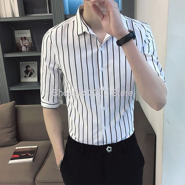 2020 season leisure trend youth men slim fit stripes middle sleeve shirt, White;black
2020 season leisure trend youth men slim fit stripes middle sleeve shirt, White;black