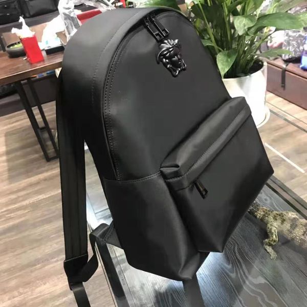Модельер сумка packbags 2019 новый тренд Medusa мужских мешки плеча головы красота случайных пары ранцев красных чистые сумки
Модельер сумка packbags 2019 новый тренд Medusa мужских мешки плеча головы красота случайных пары ранцев красных чистые сумки