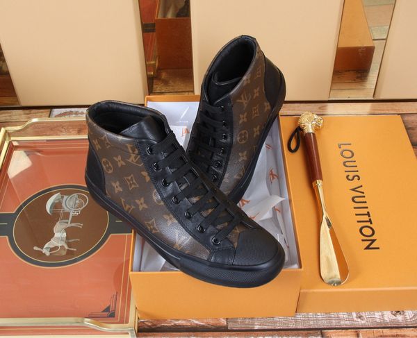 20ss 2019 autumn winter men boots british style lace up flat men shoes high fashion sneakers plus size 45, Black
20ss 2019 autumn winter men boots british style lace up flat men shoes high fashion sneakers plus size 45, Black