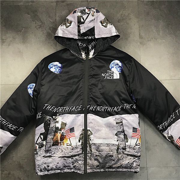 19fw new the north x nasa hooded windbreaker coat men women outdoor face streetwear sweatshirt jackets, Blue;black
19fw new the north x nasa hooded windbreaker coat men women outdoor face streetwear sweatshirt jackets, Blue;black