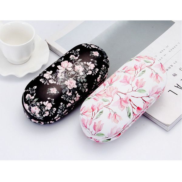 cute bear expression double interlayer with mirror metal contact lens case box dual purpose leather reading glasses case fml, Silver
cute bear expression double interlayer with mirror metal contact lens case box dual purpose leather reading glasses case fml, Silver