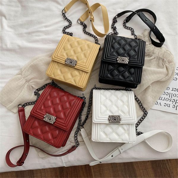original design rhombic chain bag women 2020 new messenger bag style fashion small square
original design rhombic chain bag women 2020 new messenger bag style fashion small square