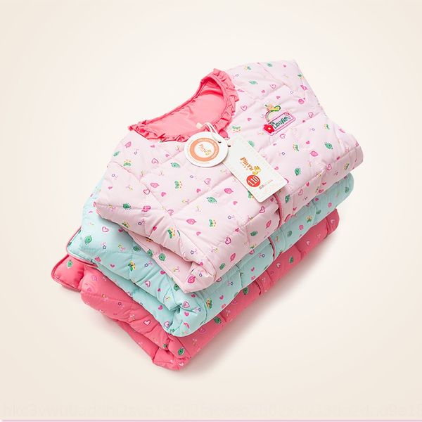 2020 children's girls baby short thin floral small medium and large jacket down jacket children's down liner winter, Blue;gray
2020 children's girls baby short thin floral small medium and large jacket down jacket children's down liner winter, Blue;gray