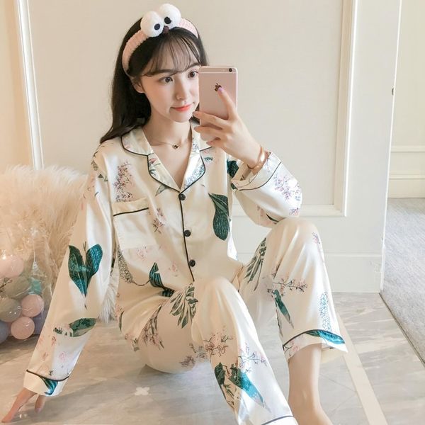 2020 autumn silk satin floral print pajamas sets for women long sleeve pyjama sleepwear loungewear homewear pijama mujer clothes, Black;red
2020 autumn silk satin floral print pajamas sets for women long sleeve pyjama sleepwear loungewear homewear pijama mujer clothes, Black;red