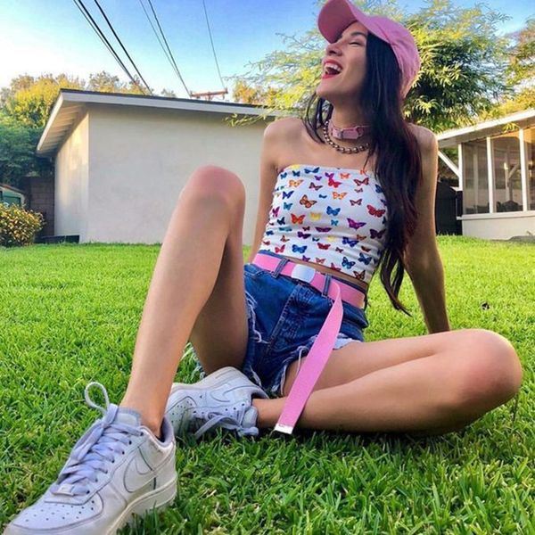 american cross-border new women's clothing 2020 style personality butterfly print new crop button t-shirt strapless woman, White
american cross-border new women's clothing 2020 style personality butterfly print new crop button t-shirt strapless woman, White
