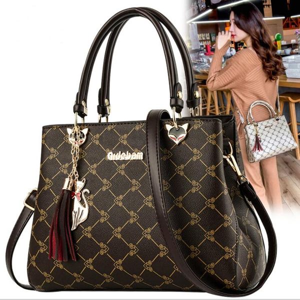 women bags pu leather luxury handbags women bags designer ladies hand bags for women 2020 messenger bag sac a main femme
women bags pu leather luxury handbags women bags designer ladies hand bags for women 2020 messenger bag sac a main femme