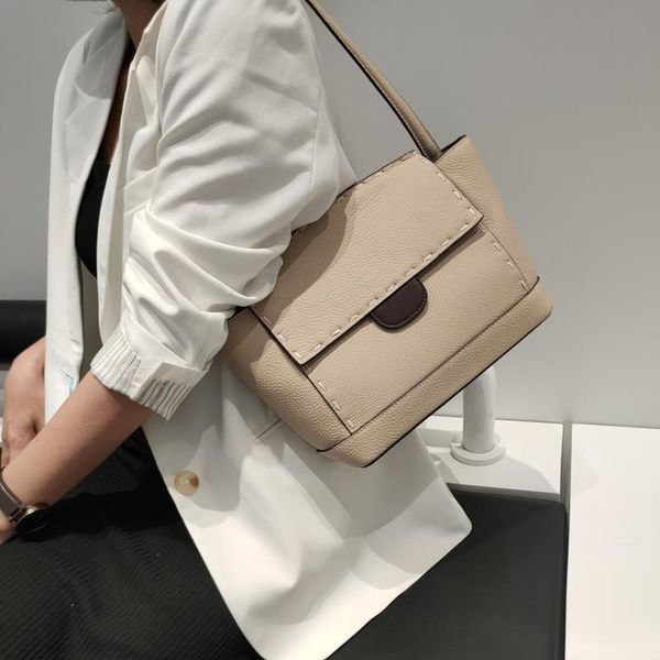 new armpit bag female leather baguette shoulder shoulder portable female bag soft cowhide bags for women 2020
new armpit bag female leather baguette shoulder shoulder portable female bag soft cowhide bags for women 2020