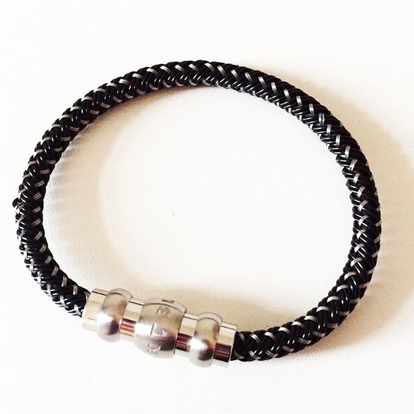 stainless steel mb bracelet europe's most popular the choice of luxury bracelet black genuine leather rope chain, Golden;silver
stainless steel mb bracelet europe's most popular the choice of luxury bracelet black genuine leather rope chain, Golden;silver
