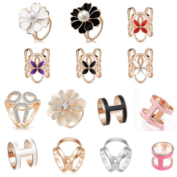 2019 drops pearl camellia shaped alloy brooch tricyclic scarf shawl buckle brooches for party, Gray
2019 drops pearl camellia shaped alloy brooch tricyclic scarf shawl buckle brooches for party, Gray