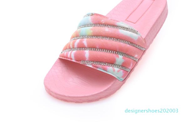 2020fashion скольжения на женщинах хомы тапочек девочки мулов для ванной женской обуви withcrystal алмазного bling для летнего пляжа. d03, Black
2020fashion скольжения на женщинах хомы тапочек девочки мулов для ванной женской обуви withcrystal алмазного bling для летнего пляжа. d03, Black