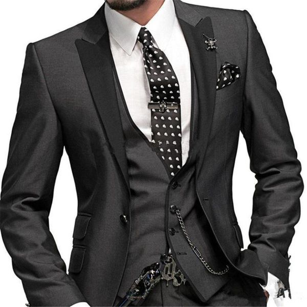 wedding party black men suit 2018 custom made party dress suit wedding tuxedos suits(jacket+pants+vest+tie+handkerchief, White;black
wedding party black men suit 2018 custom made party dress suit wedding tuxedos suits(jacket+pants+vest+tie+handkerchief, White;black