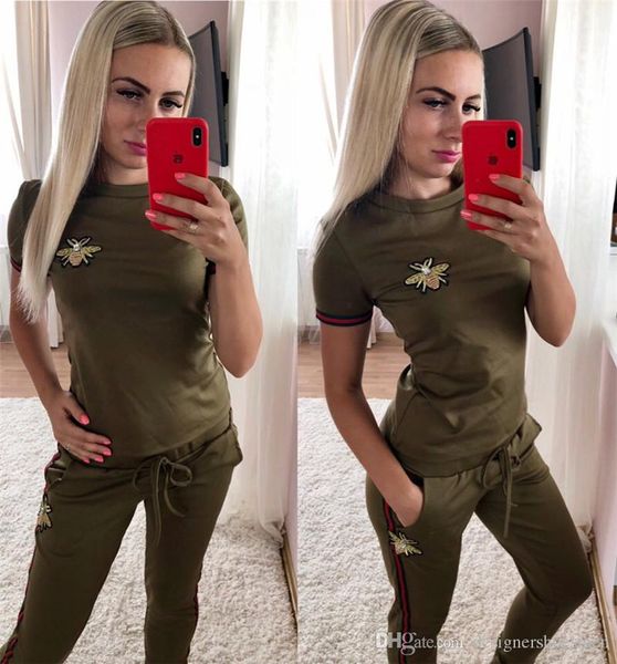 luxury women 2pcs panelled animal printed casual pants sports suit slim tracksuit fashion designer female clothing, White
luxury women 2pcs panelled animal printed casual pants sports suit slim tracksuit fashion designer female clothing, White