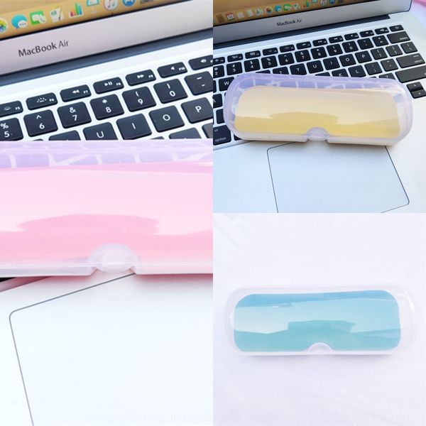 transparent plastic box myopia light box presbyopic glasses presbyopic glasses anti-pressure frame
transparent plastic box myopia light box presbyopic glasses presbyopic glasses anti-pressure frame