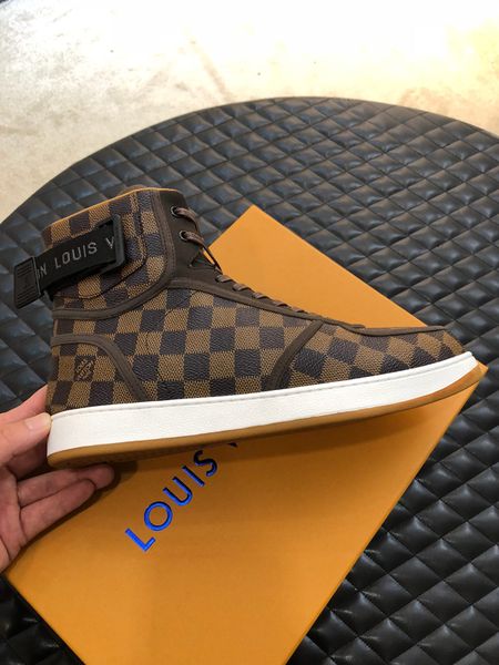 Loui 13 vuitton 13 lv men 039 leather printed high fa hion flat bottomed neaker fa hion flat hoe fa hion autumn ca ual hoe 38 4, Black
Loui 13 vuitton 13 lv men 039 leather printed high fa hion flat bottomed neaker fa hion flat hoe fa hion autumn ca ual hoe 38 4, Black