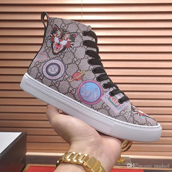 20ss мужчины high top моды кроссовок мужской цельнолитная обувь trend комфортные мужчины повседневная обувь открытый нескользящая обувь teni, Black
20ss мужчины high top моды кроссовок мужской цельнолитная обувь trend комфортные мужчины повседневная обувь открытый нескользящая обувь teni, Black