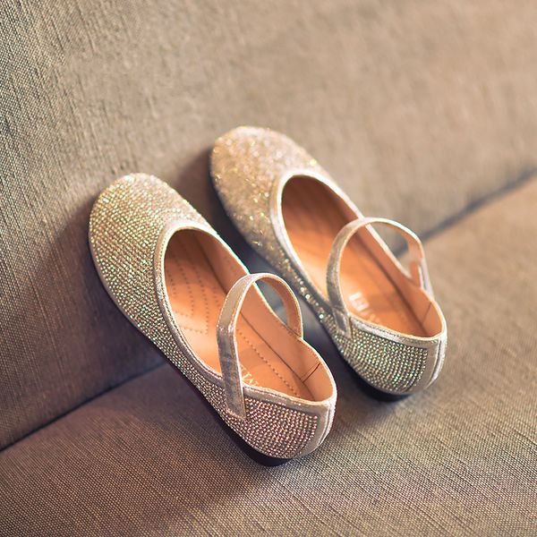 2018 autumn new baby/toddle girls crystals bling bling leather shoes for party dance flats gorgeous children' footwear, Black;grey
2018 autumn new baby/toddle girls crystals bling bling leather shoes for party dance flats gorgeous children' footwear, Black;grey