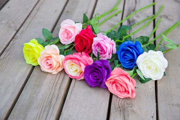 new fashion - 10pcs artificial flowers 10 colors rose flowers bouquet for home holiday party wedding decor
new fashion - 10pcs artificial flowers 10 colors rose flowers bouquet for home holiday party wedding decor