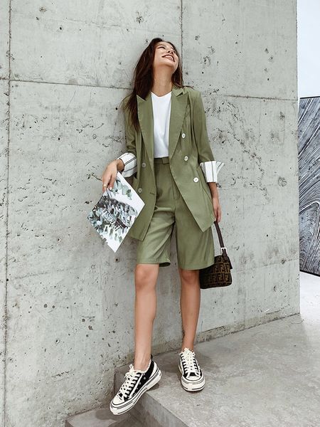 women's suits & blazers suit shorts female simple stitching loose two-piece women casual formal set pant, White;black
women's suits & blazers suit shorts female simple stitching loose two-piece women casual formal set pant, White;black
