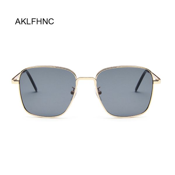2020 oversized sunglasses shade for women new square vintage retro sun glasses brand designer hombre feminino, White;black
2020 oversized sunglasses shade for women new square vintage retro sun glasses brand designer hombre feminino, White;black