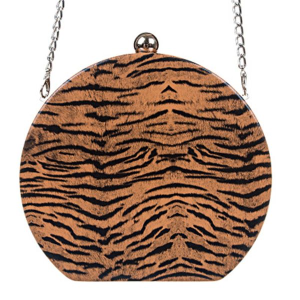 2019 round shaped evening clutch bags printed leopard wedding dinner clutch with chain dinner wallets drop shipping mn1622
2019 round shaped evening clutch bags printed leopard wedding dinner clutch with chain dinner wallets drop shipping mn1622