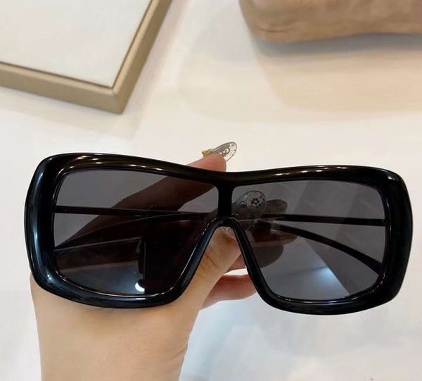 fashion 6410 shield rectangle sunglasses black grey shaded lenses uv protection women oversize sunglasses sonnenbrille new with box, White;black
fashion 6410 shield rectangle sunglasses black grey shaded lenses uv protection women oversize sunglasses sonnenbrille new with box, White;black