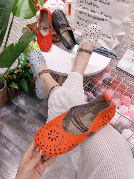 casual woman shoe moccasin shoes large size women round toe shallow mouth soft genuine leather sneakers 2020 fashion women's, Black
casual woman shoe moccasin shoes large size women round toe shallow mouth soft genuine leather sneakers 2020 fashion women's, Black