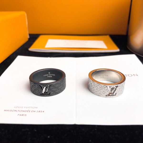 top luxury design двухцветный позолоченные никогда не увядает кольцо письмо couple ring блестящая бриллиантовое кольцо способа оптовой прода, Silver
top luxury design двухцветный позолоченные никогда не увядает кольцо письмо couple ring блестящая бриллиантовое кольцо способа оптовой прода, Silver