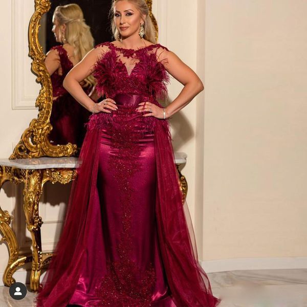 виноградные перья overskirts вечерние платья sheer шеи кружева аппликации русалка плюс размер платья выпускного вечера женщин новоселье мать, Black;red
виноградные перья overskirts вечерние платья sheer шеи кружева аппликации русалка плюс размер платья выпускного вечера женщин новоселье мать, Black;red