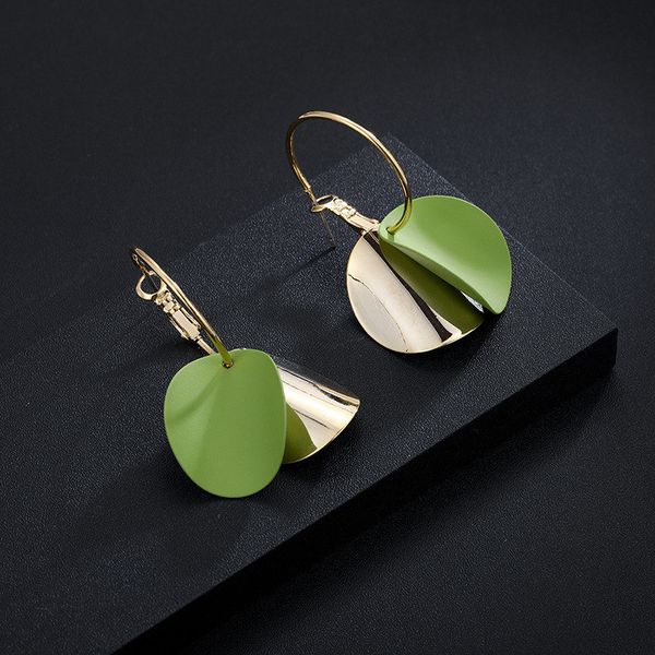 fashion earrings female round bohemian round earrings accessories french two-color curved green titanium steel earrings ladies, Silver
fashion earrings female round bohemian round earrings accessories french two-color curved green titanium steel earrings ladies, Silver