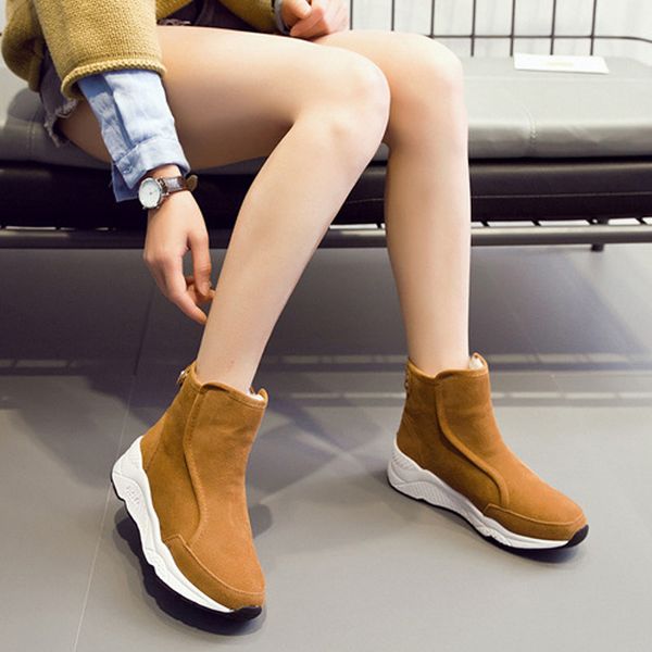 100% genuine leather snow boots women flat platform winter boots warm plush women winter shoes cow leather female a1669, Black
100% genuine leather snow boots women flat platform winter boots warm plush women winter shoes cow leather female a1669, Black