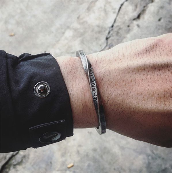 twisted metal strip titanium steel open bracelet laser letter design never give up couple chain men women inspirational spiral hard bangle, Black
twisted metal strip titanium steel open bracelet laser letter design never give up couple chain men women inspirational spiral hard bangle, Black