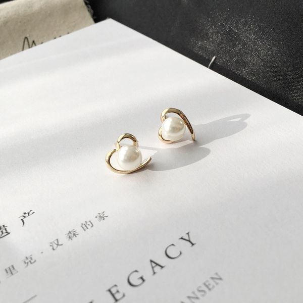 e1014 корейская версия taoxin love pearl серьги простые и гладкие серьги со всеми видами темперамента, Golden;silver
e1014 корейская версия taoxin love pearl серьги простые и гладкие серьги со всеми видами темперамента, Golden;silver