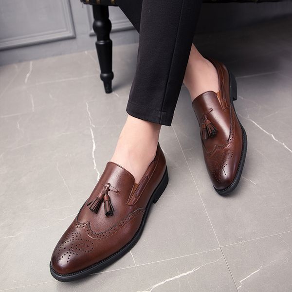 Pointed leather shoes men's casual shoes male 45 46 tassel male shoes large size 47 breathable
Pointed leather shoes men's casual shoes male 45 46 tassel male shoes large size 47 breathable