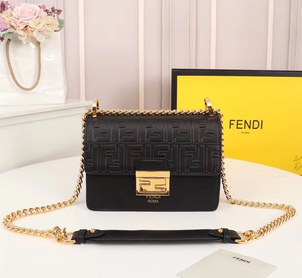 2020 new handbag women handbag new portable chain single-shoulder bag chain single-shoulder bag handbag delivery size:20cm
2020 new handbag women handbag new portable chain single-shoulder bag chain single-shoulder bag handbag delivery size:20cm