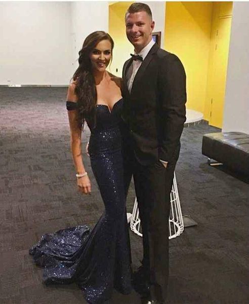 bling bling dark navy prom dresses off the shoulder evening dresses custom made sleeveless formal celebrity party gowns custom made, Black
bling bling dark navy prom dresses off the shoulder evening dresses custom made sleeveless formal celebrity party gowns custom made, Black
