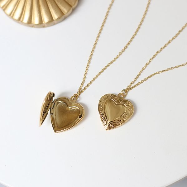 amaiyllis 18k gold women heart locket necklace p frame memory romantic love pendant for female promise keepsake gift, Silver
amaiyllis 18k gold women heart locket necklace p frame memory romantic love pendant for female promise keepsake gift, Silver