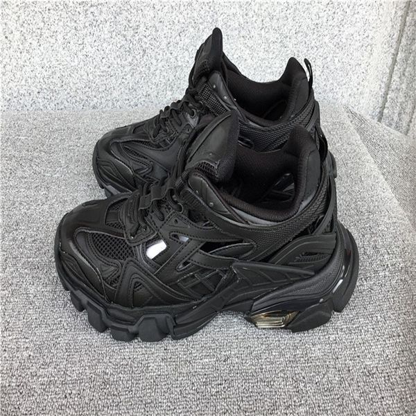 2020 new special offer track paris triple s 4.0 black running shoes flat casual shoes tess s. gomma trek fashion sneakers casual shoes
2020 new special offer track paris triple s 4.0 black running shoes flat casual shoes tess s. gomma trek fashion sneakers casual shoes