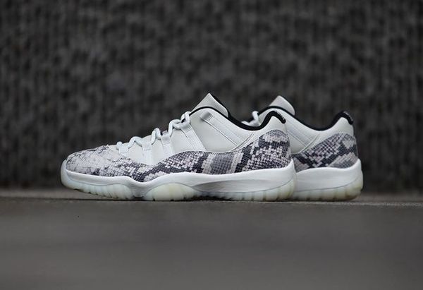11s baksetball низкая змеиная кожа настоящее углеродное волокно 11 кроссовки мужчины женщины свет кости темно-розовый змеиная кожа rto разме
11s baksetball низкая змеиная кожа настоящее углеродное волокно 11 кроссовки мужчины женщины свет кости темно-розовый змеиная кожа rto разме