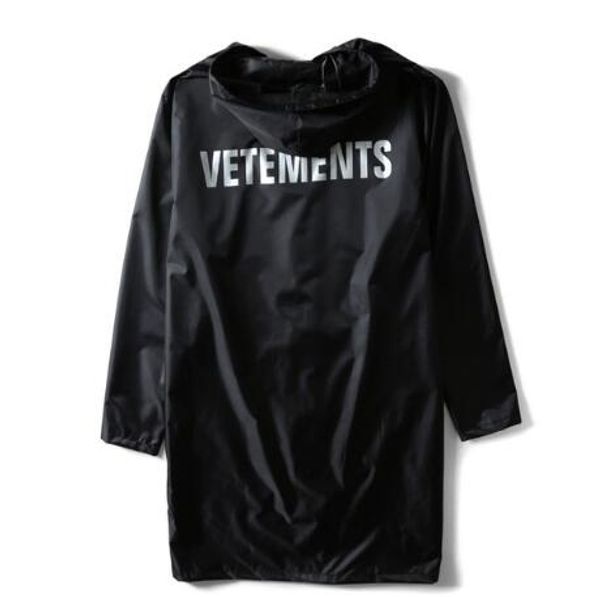 2018 vetements women men long style jacket raincoat quality 1:a1 hiphop oversized jackets coat blue& green raincoat, Black;brown
2018 vetements women men long style jacket raincoat quality 1:a1 hiphop oversized jackets coat blue& green raincoat, Black;brown