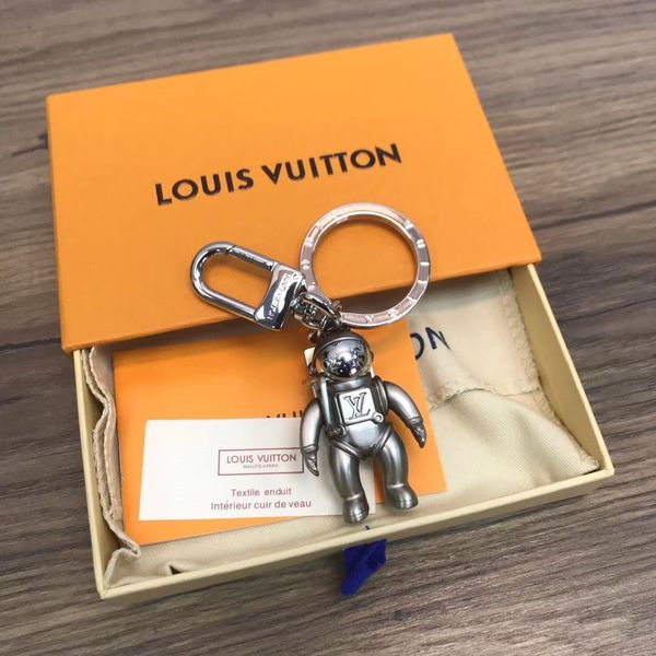 luxury keychain fashion key chain brand leather key chain porte clef gift men women souvenirs car bag pendant keychains with box sh3, Silver
luxury keychain fashion key chain brand leather key chain porte clef gift men women souvenirs car bag pendant keychains with box sh3, Silver