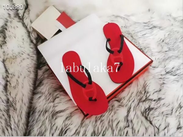 2020 summer women slippers sandals beach slippers flat heel comfortable fashion slippers ladies flip flops plus size 35-44 colour, Black
2020 summer women slippers sandals beach slippers flat heel comfortable fashion slippers ladies flip flops plus size 35-44 colour, Black