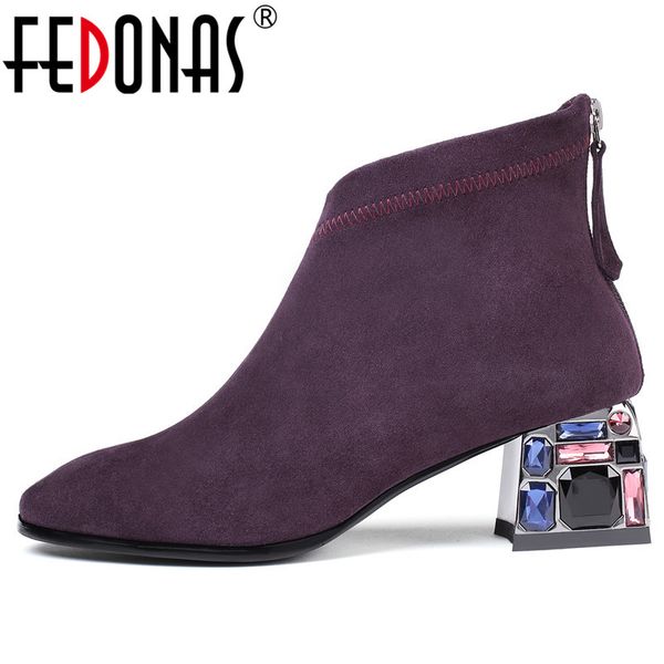 fedonas 2020 winter warm kid suede women ankle boots zipper crystal high heels elegant female dancing shoes woman short boots, Black
fedonas 2020 winter warm kid suede women ankle boots zipper crystal high heels elegant female dancing shoes woman short boots, Black
