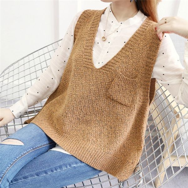autumn new sweater vests casual solid color pullovers large size sleeveless v-neck women knitted sweater vests, Black;white
autumn new sweater vests casual solid color pullovers large size sleeveless v-neck women knitted sweater vests, Black;white
