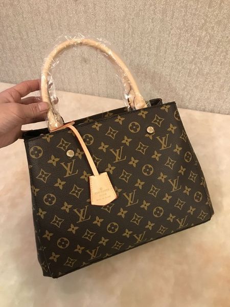 montaigne bb shoulder bags women 100% leather handbags messenger bags ladies 3aa+ evening shopping bags tote sac m41055
montaigne bb shoulder bags women 100% leather handbags messenger bags ladies 3aa+ evening shopping bags tote sac m41055