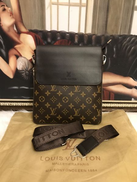 2019 new fashion shoulder bags chain men's and women's classic handbags pu crossbody bags 25ab
2019 new fashion shoulder bags chain men's and women's classic handbags pu crossbody bags 25ab